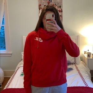 red nike sweatshirt